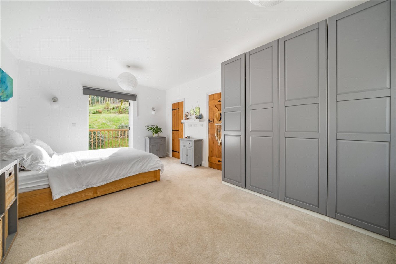 4 bedroom property for sale in Fullers Vale, Headley Down, Hampshire