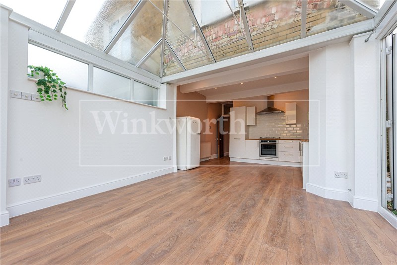 Radcliffe Avenue, London, NW10