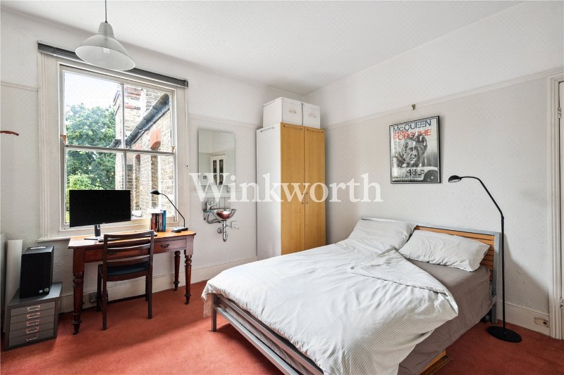 Derwent Road, London, N13