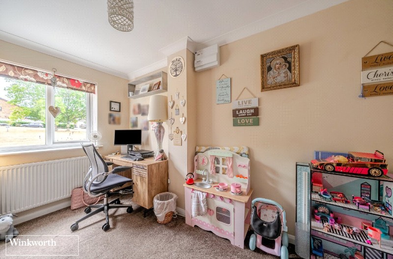 Primrose Gardens, Hatch Warren, Basingstoke, Hampshire, RG22