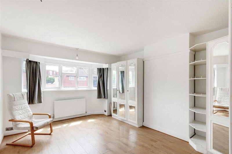 Briar Avenue, London, SW16
