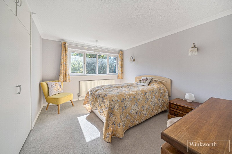 Lambourne Drive, Bagshot, Surrey, GU19