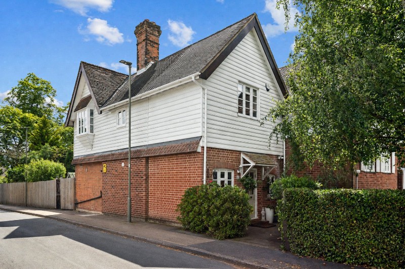 Totteridge Village, London, N20