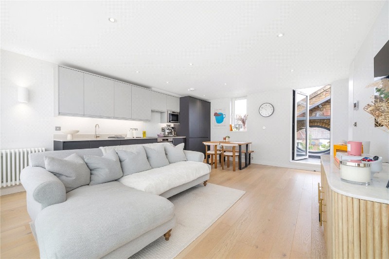 Silvester Road, East Dulwich, London, SE22