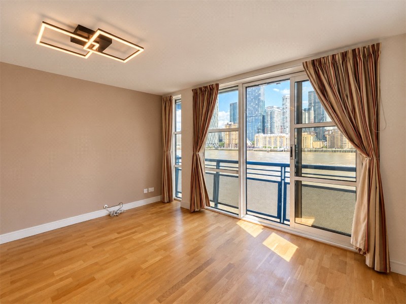 Rotherhithe Street, London, SE16