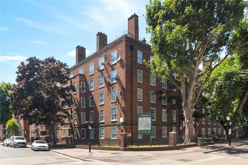 Clarence Road, London, E5