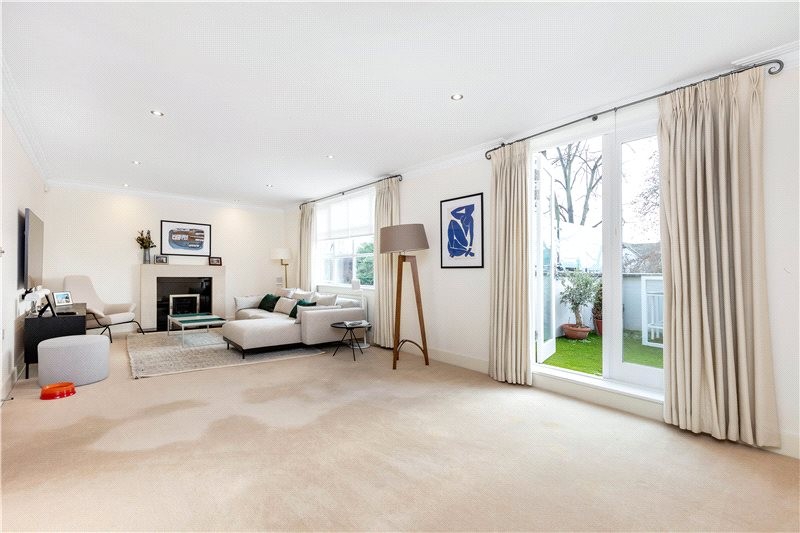 Gerard Road, Barnes, London, SW13