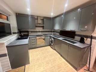 Hill Vue Avenue, Newark, Nottinghamshire, NG24