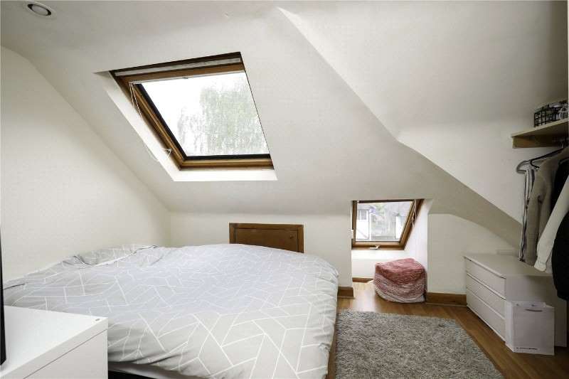 Park Drive, London, W3