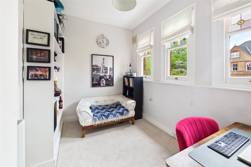 Killieser Avenue, London, SW2