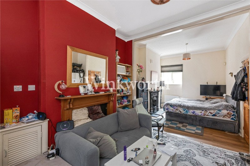 Warham Road, London, N4