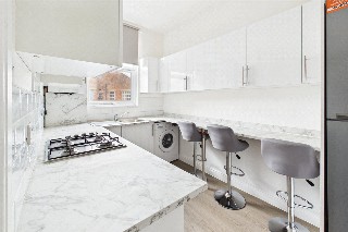 Brixton Hill, London, SW2