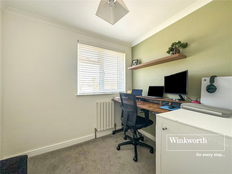Mansfield Close, West Parley, Ferndown, Dorset, BH22
