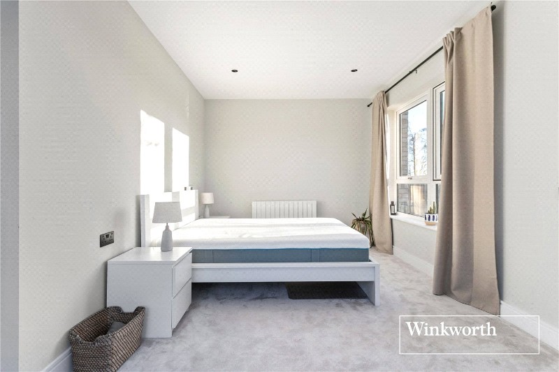 Ballards Lane, Finchley, London, N3