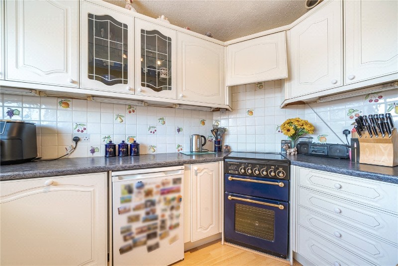 Aintree Close, Newbury, Berkshire, RG14