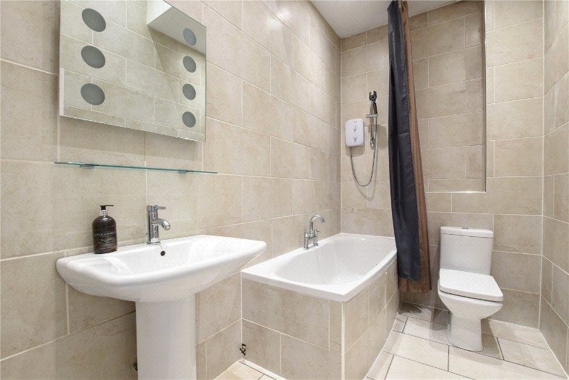 Kilburn Lane, London, W10