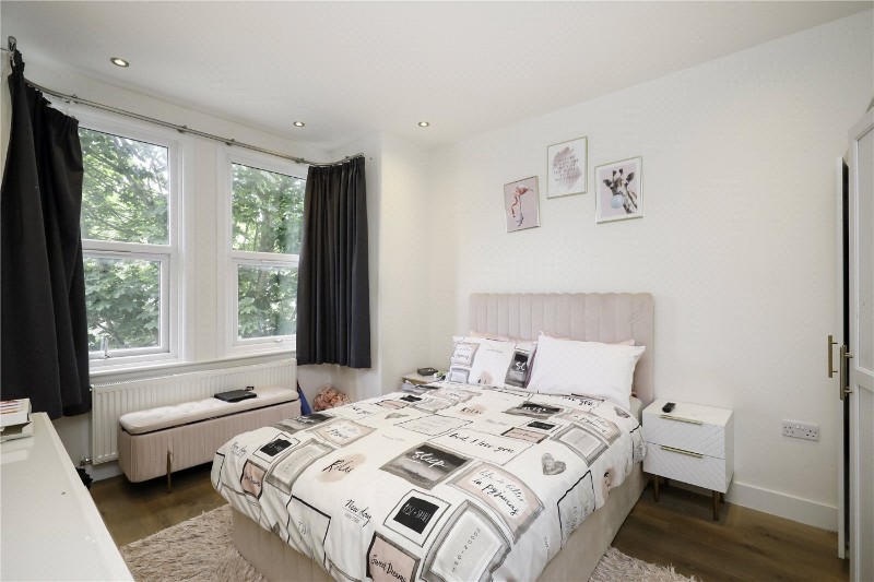 Drayton Gardens, London, W13