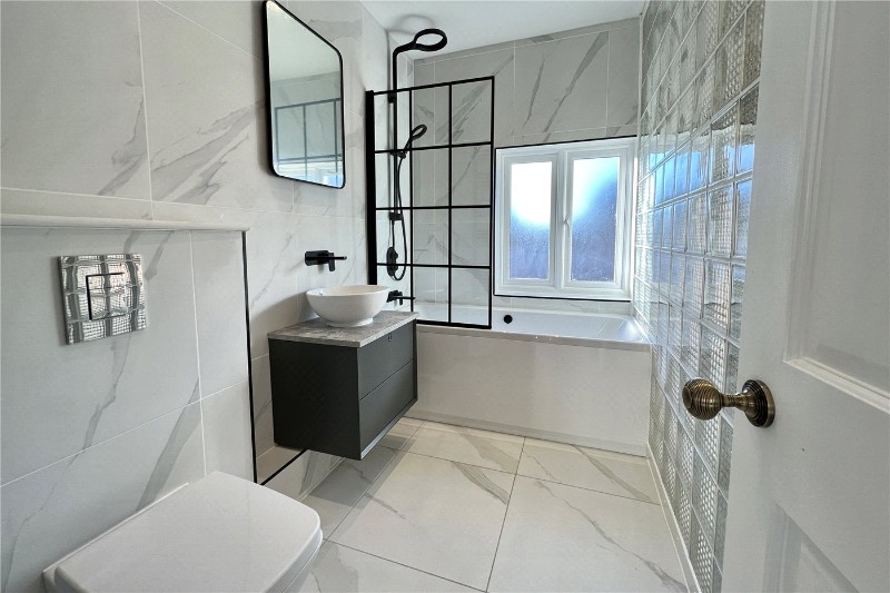 Lakes Lane, Beaconsfield, HP9