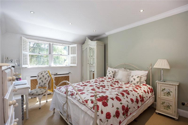 Putney Hill, London, SW15