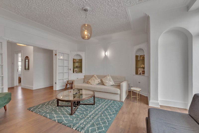 Hodford Road, London, NW11