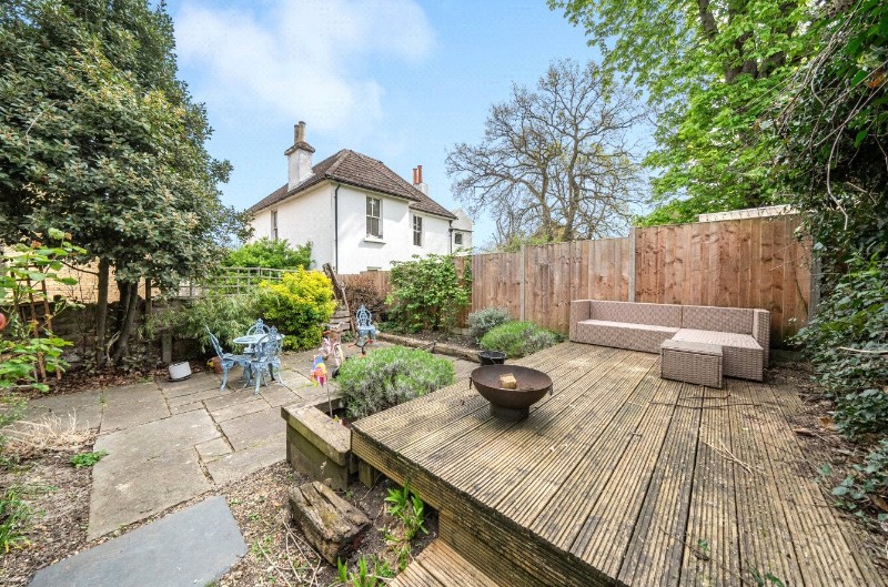 Waldegrave Road, London, SE19