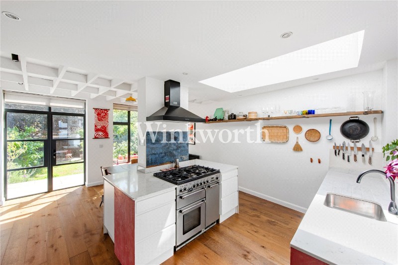 Clonmell Road, London, N17