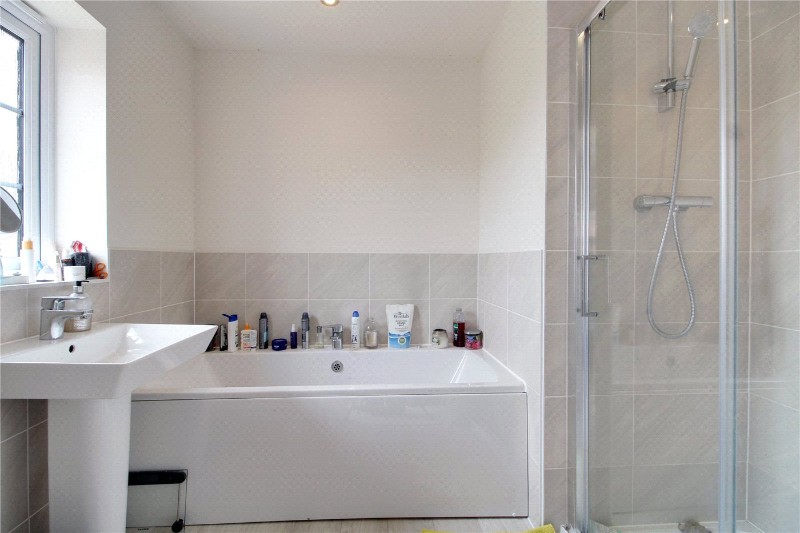 Neale Avenue, Poringland, Norwich, Norfolk, NR14