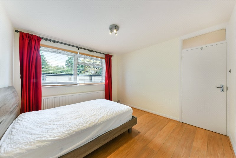 Oxbridge Court, Oxford Road North, Chiswick, W4