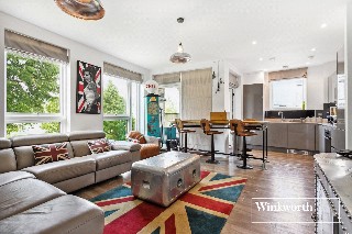 Hera Avenue, Barnet, EN5