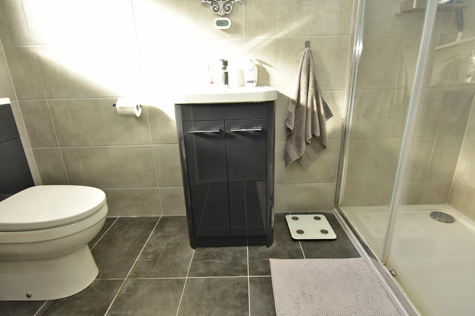 A EN SUITE LANDSCAPE