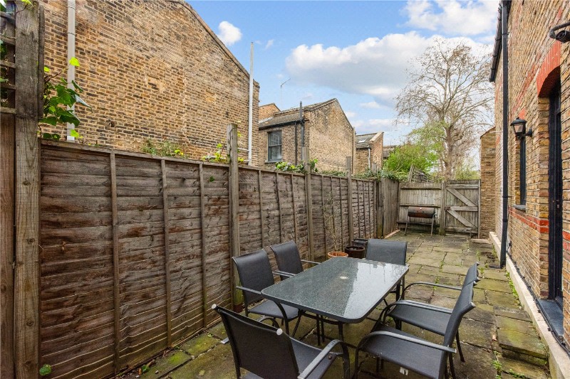 Liverpool Grove, London, SE17