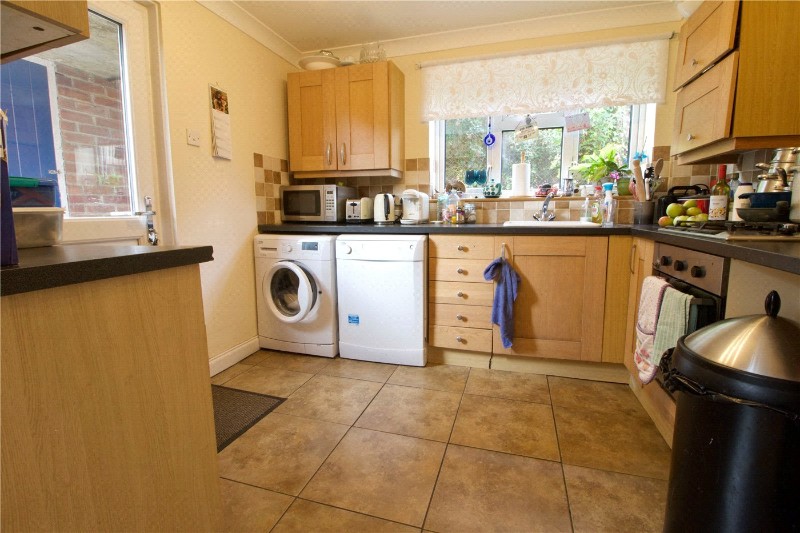 Setthorns Road, Sway, Lymington, Hampshire, SO41