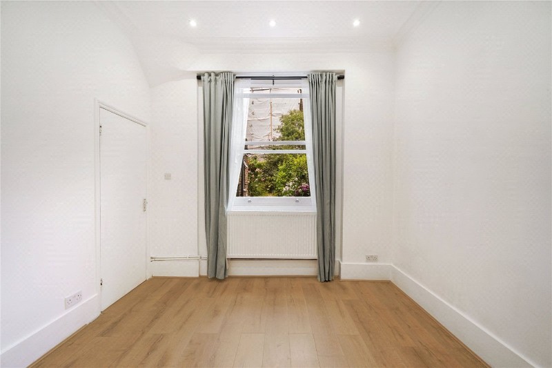 Falkland Road, London, NW5
