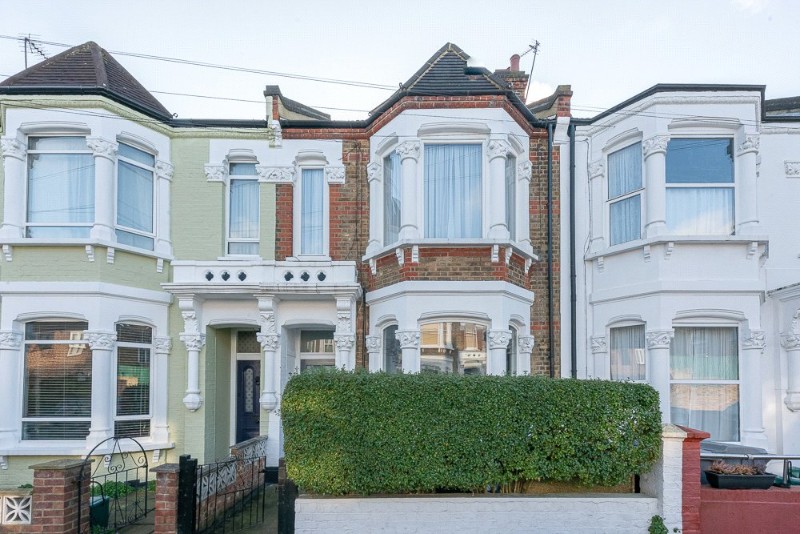 Bolton Gardens, London, NW10