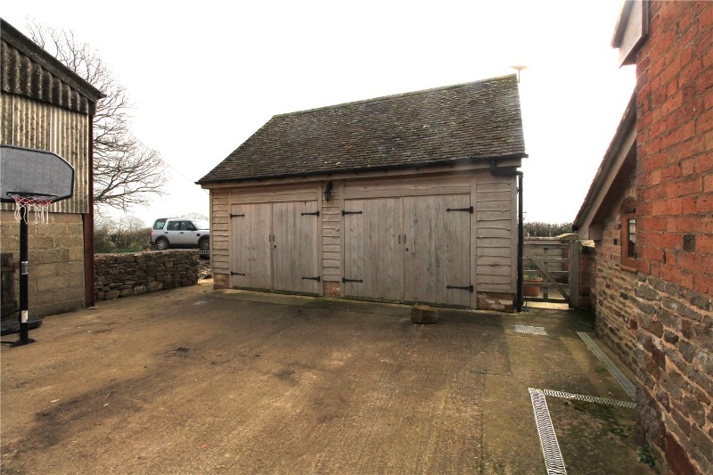 Moat Lane, Taynton, Gloucester, Gloucestershire, GL19