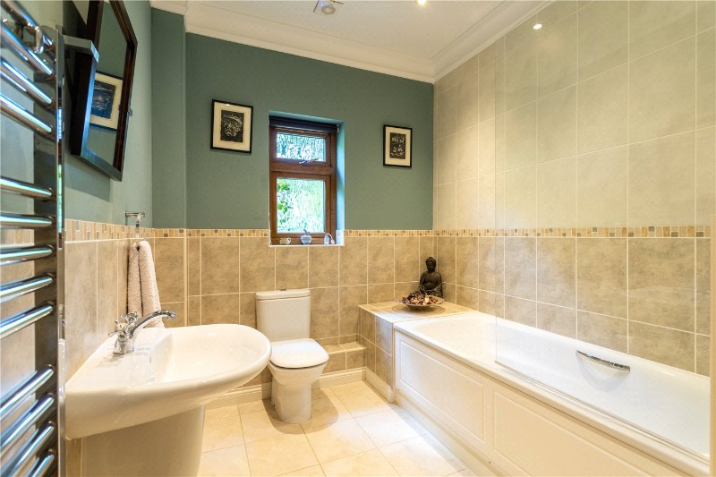The Straits, Wheatley, Hampshire, GU35
