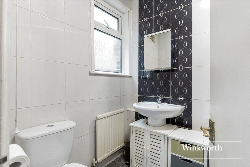 Dollis Road, London, N3