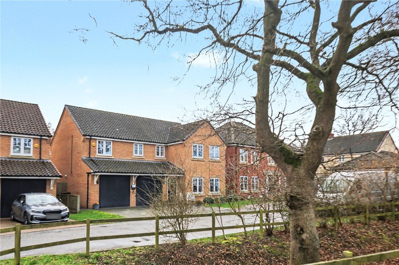 Walnut Tree Drive, Framingham Earl, Norwich, Norfolk, NR14