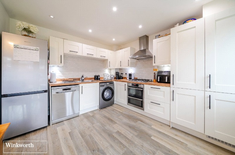 Saunders Way, Basingstoke, Hampshire, RG23