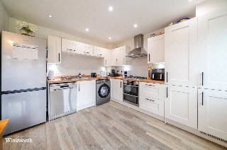 Saunders Way, Basingstoke, Hampshire, RG23