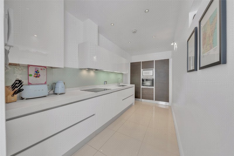 Elgin Avenue, London, W9