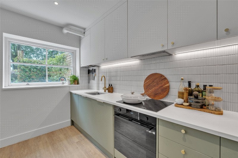 Cleve Road, London, NW6