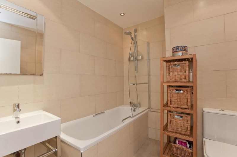 Belmont Court, Highbury New Park, Highbury, N5