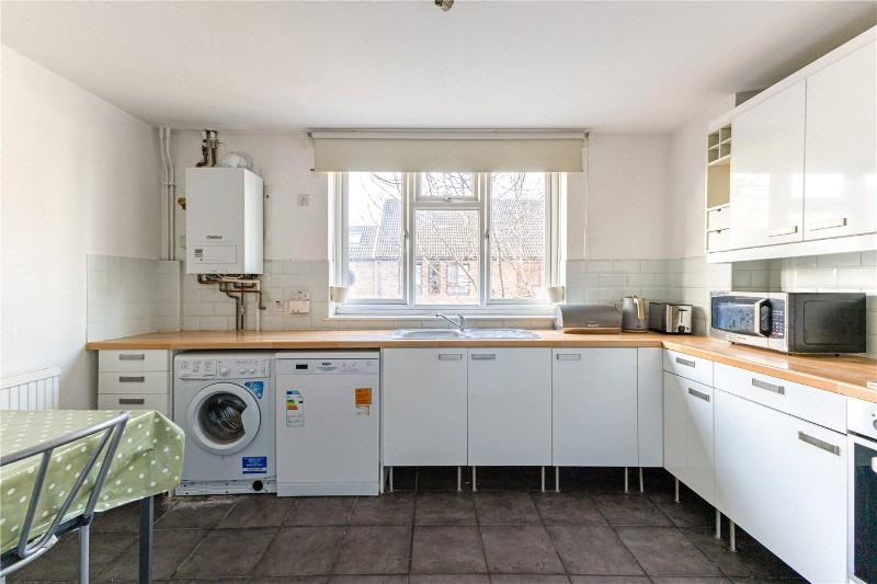 Wolftencroft Close, London, SW11