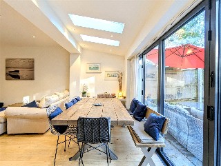 Penn Hill Avenue, Lower Parkstone, Poole, BH14