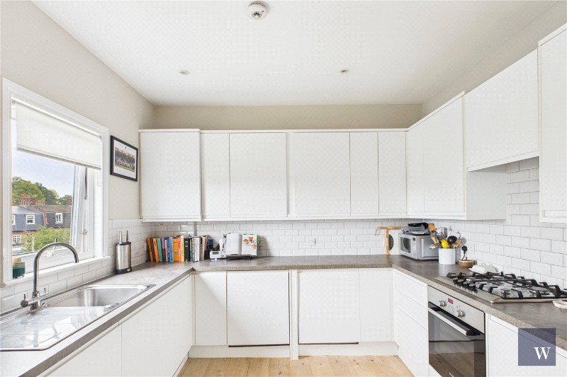 Telford Avenue, London, SW2