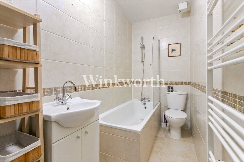 Whittington Road, London, N22