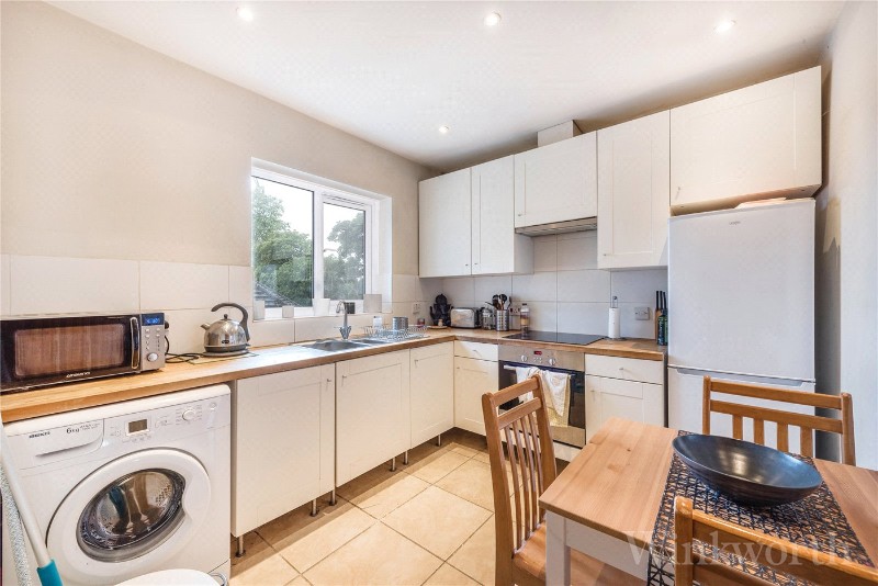 Farrow Lane, London, SE14
