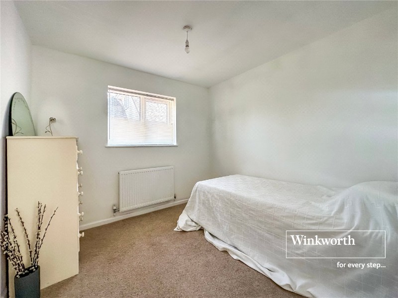 Oakhurst Lane, West Moors, Ferndown, Dorset, BH22