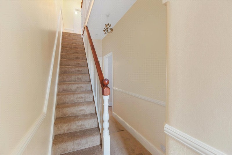 Preston Road, London, SE19